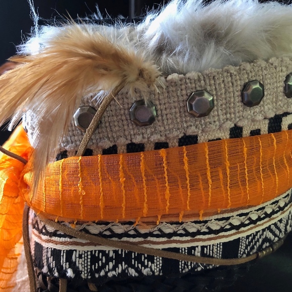 CUSTOM UPCYCLED WOMEN'S CHOCOLATE LEATHER BOOTS - Picture 4 of 6